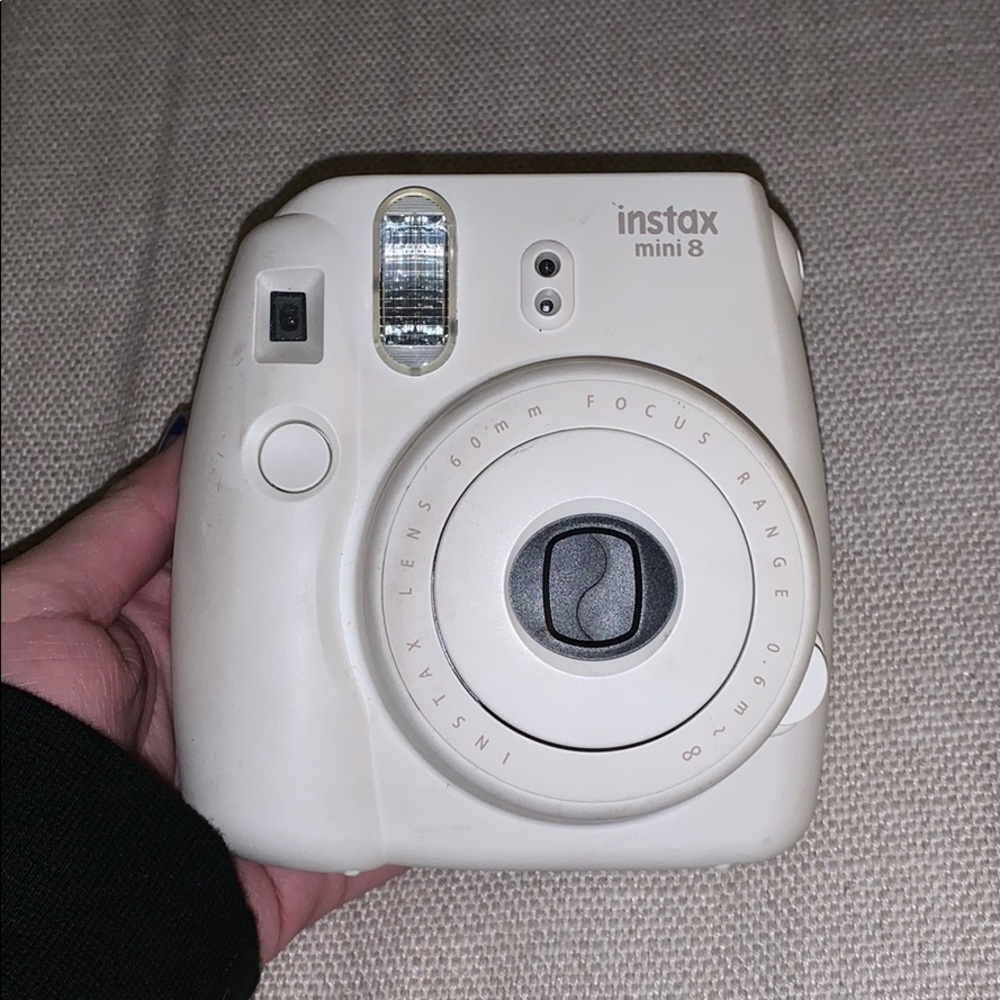 White instax mini 8